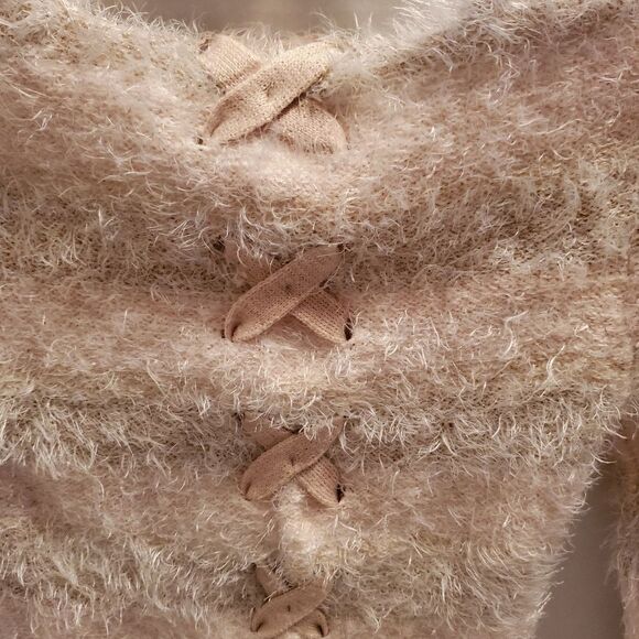 Adorable girls fuzzy Pink Republic sweater size small 7/8 - Picture 3 of 6